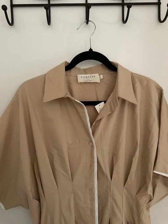 THE TOBIE BUTTON-FRONT PLEATED SHIRT DRESS BY EXQUISE - Picture 3 of 5